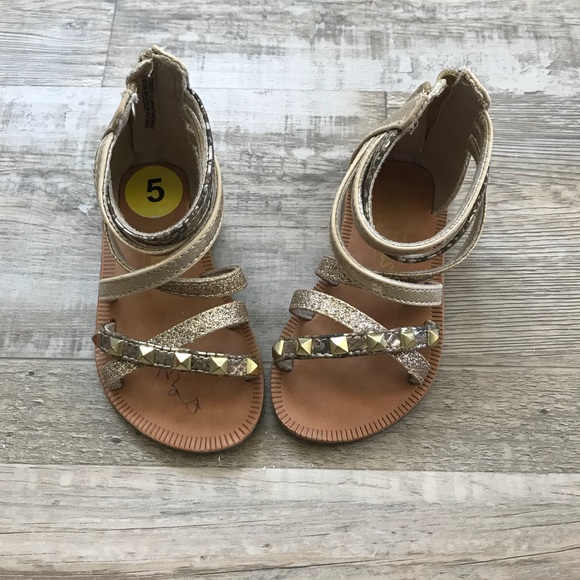 Infant Baby Girl Gold Sandals - Picture 2 of 2